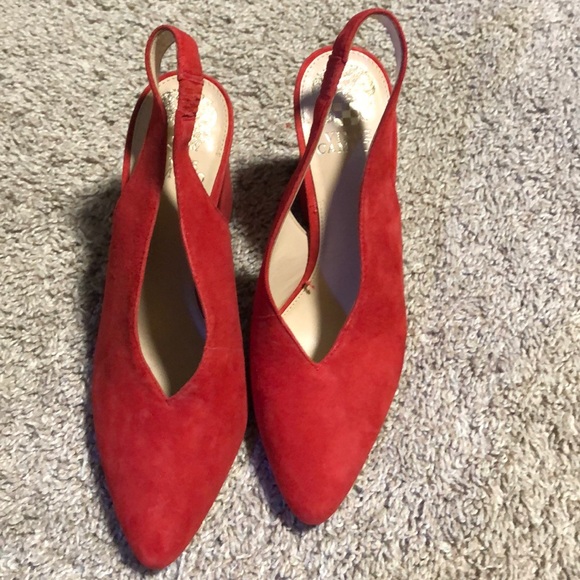 Little red heels! - Picture 2 of 2